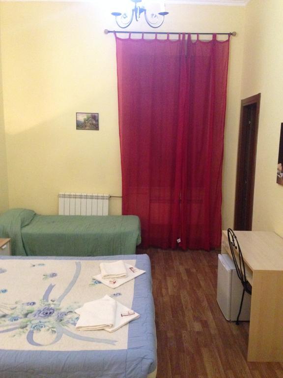 Le Charme House 2 Bed & Breakfast Rome Exterior photo